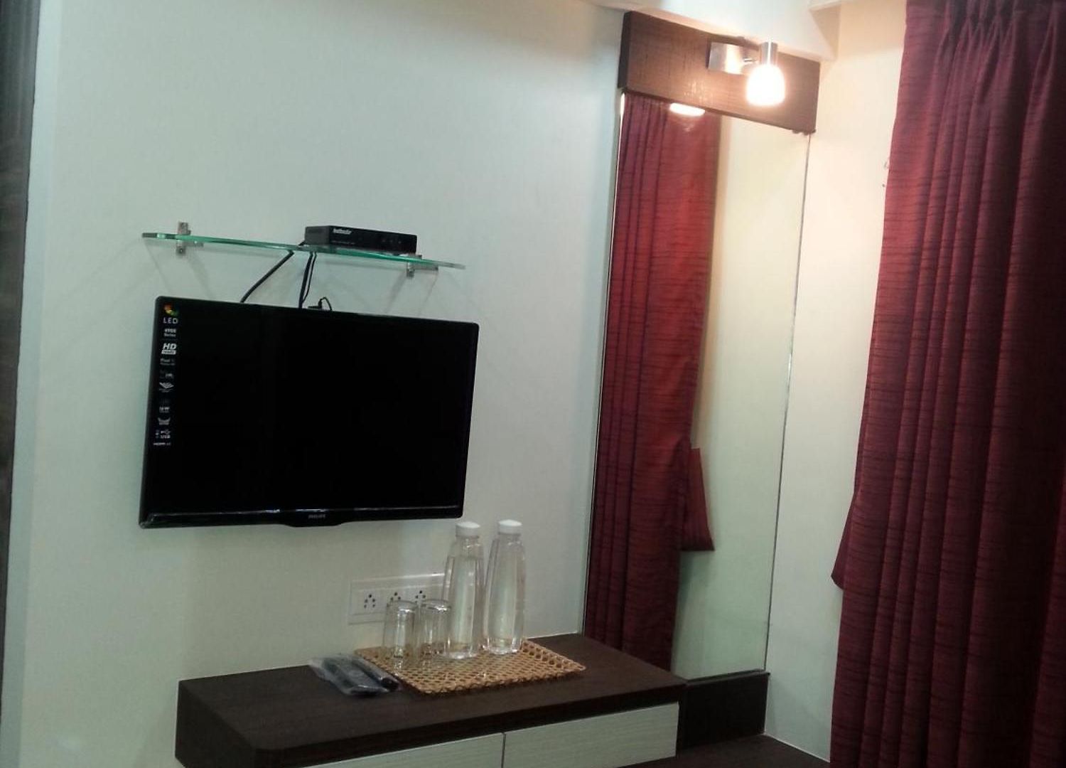 Hotel Nishita Residency Mumbai