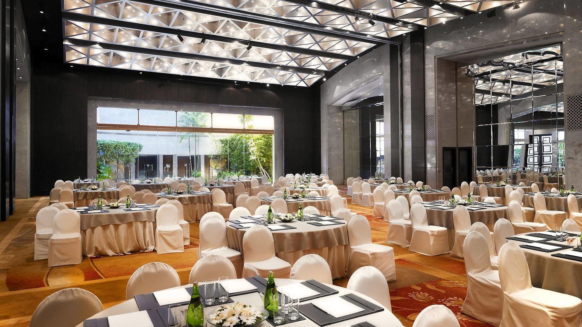 Hotel Hyatt Regency International Airport