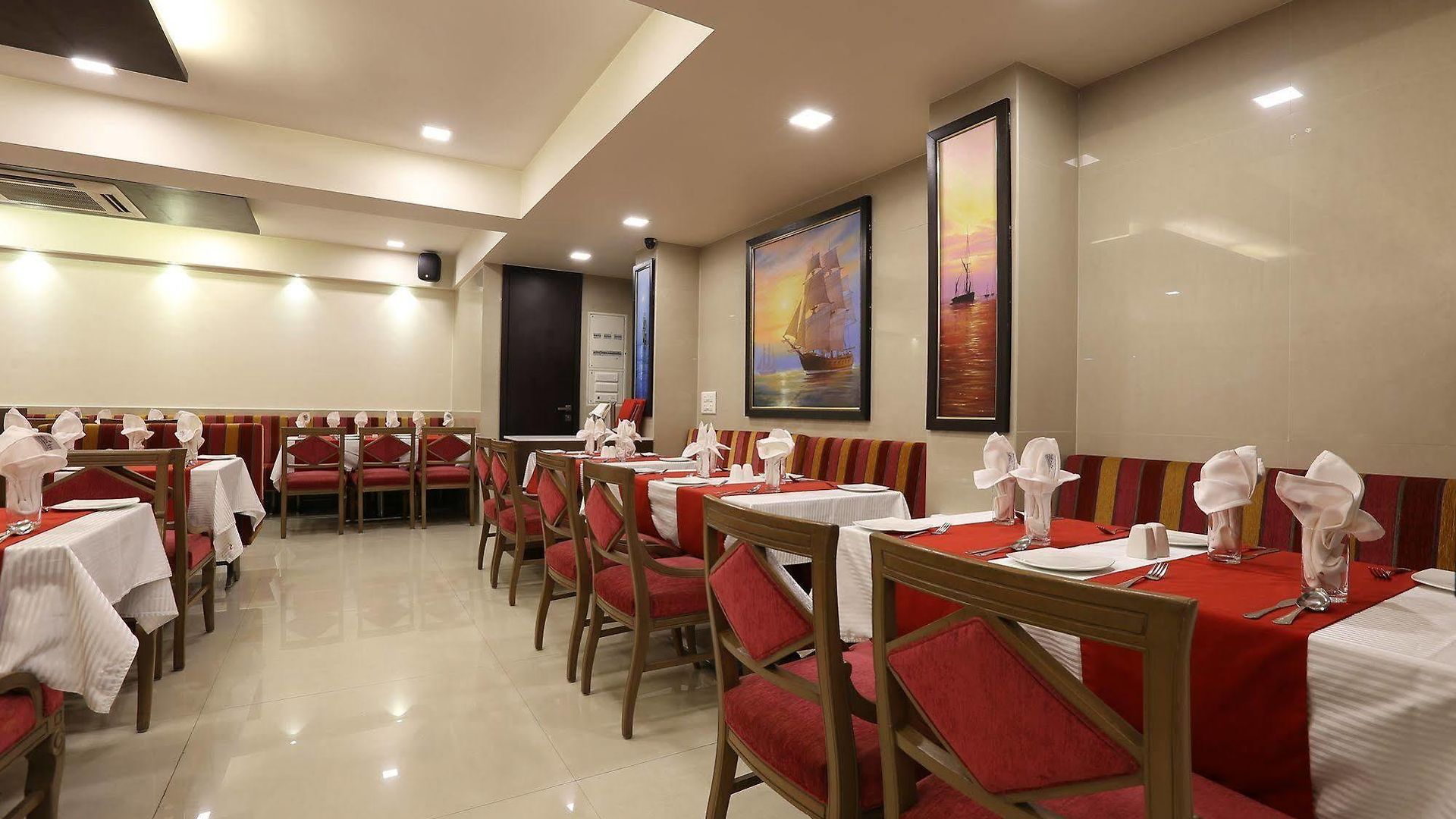 Silver Hotel