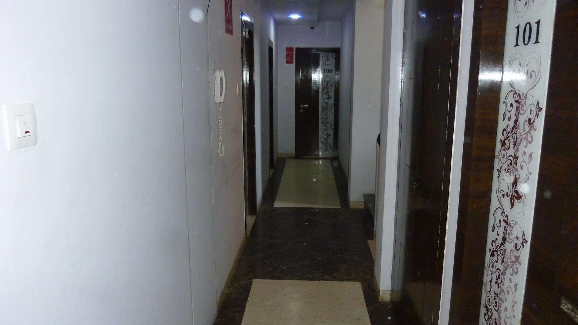 Satellite Hotel Mumbai