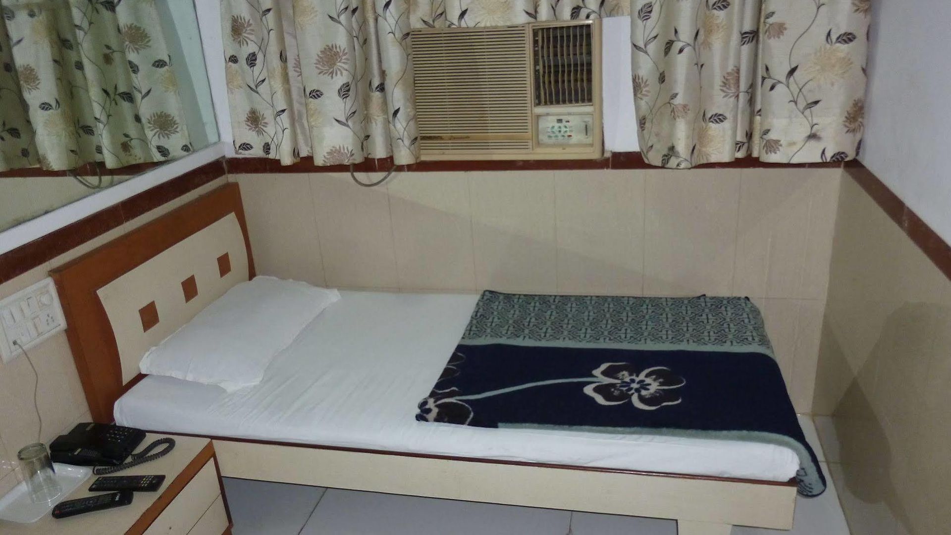 Satellite Hotel 3*