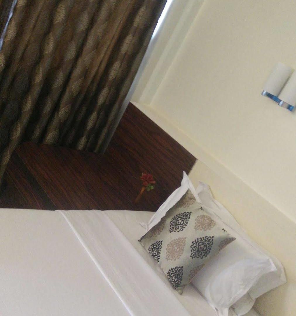 Hotel, Colaba - A Seafront 3*