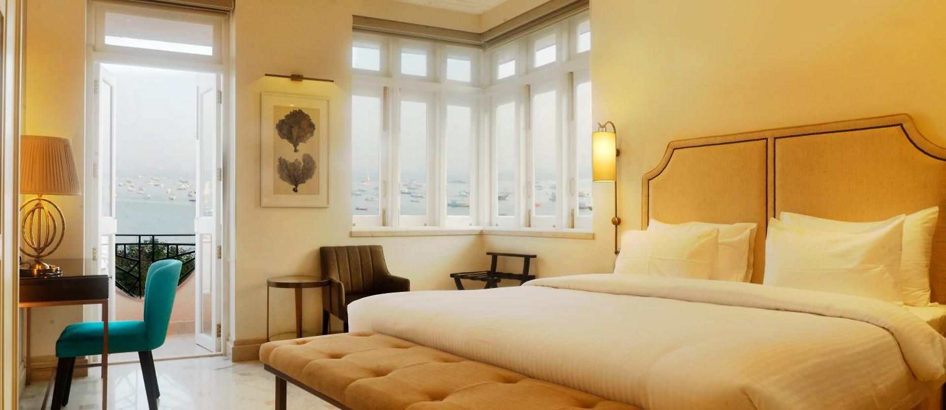 Hotel Harbour View Colaba 3*