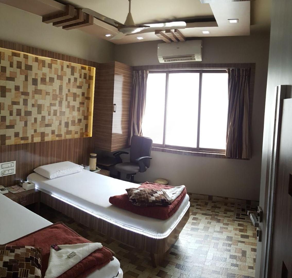 Nice Guest House Guest house Mumbai