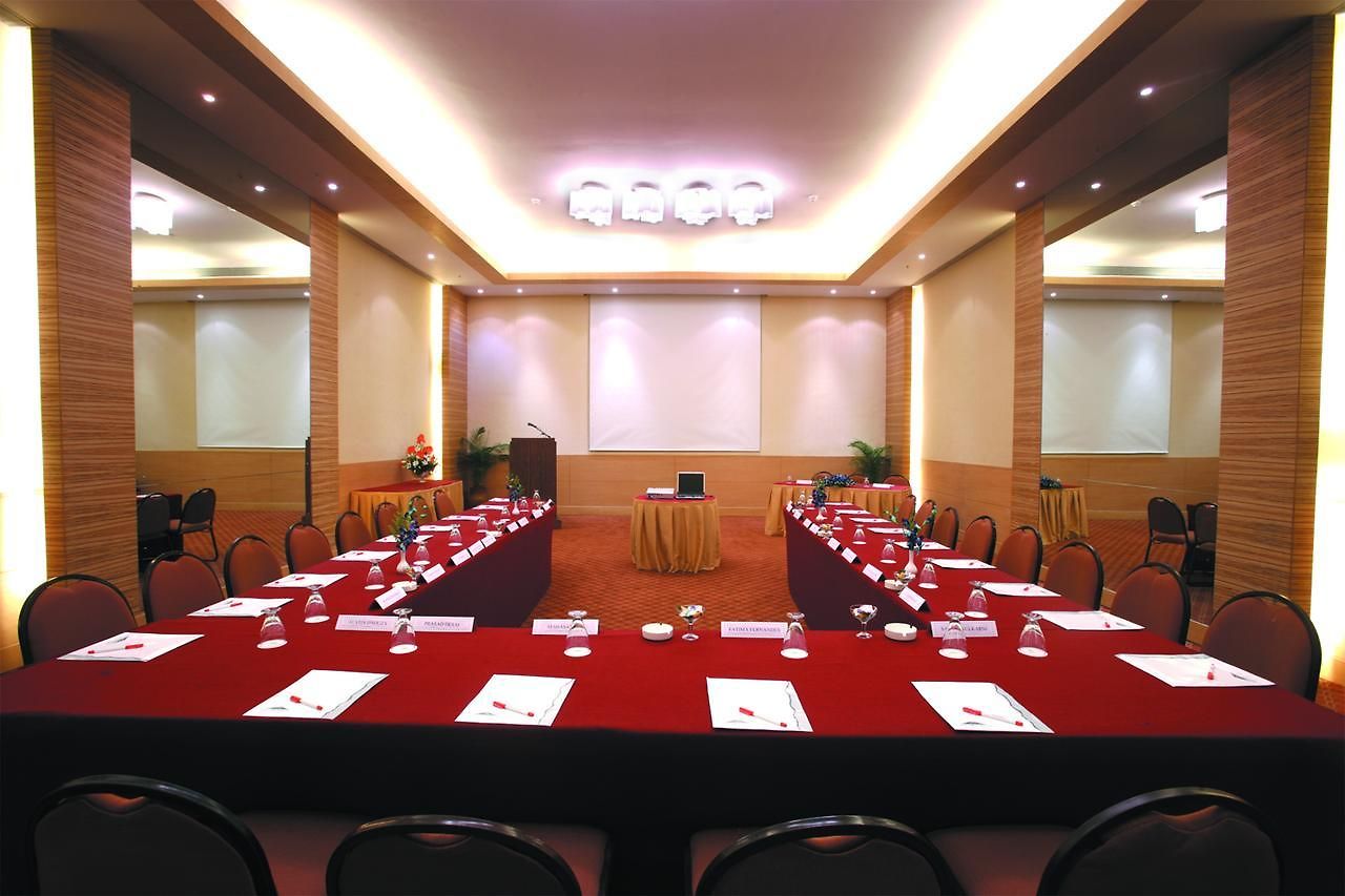 The Retreat & Convention Centre Mumbai