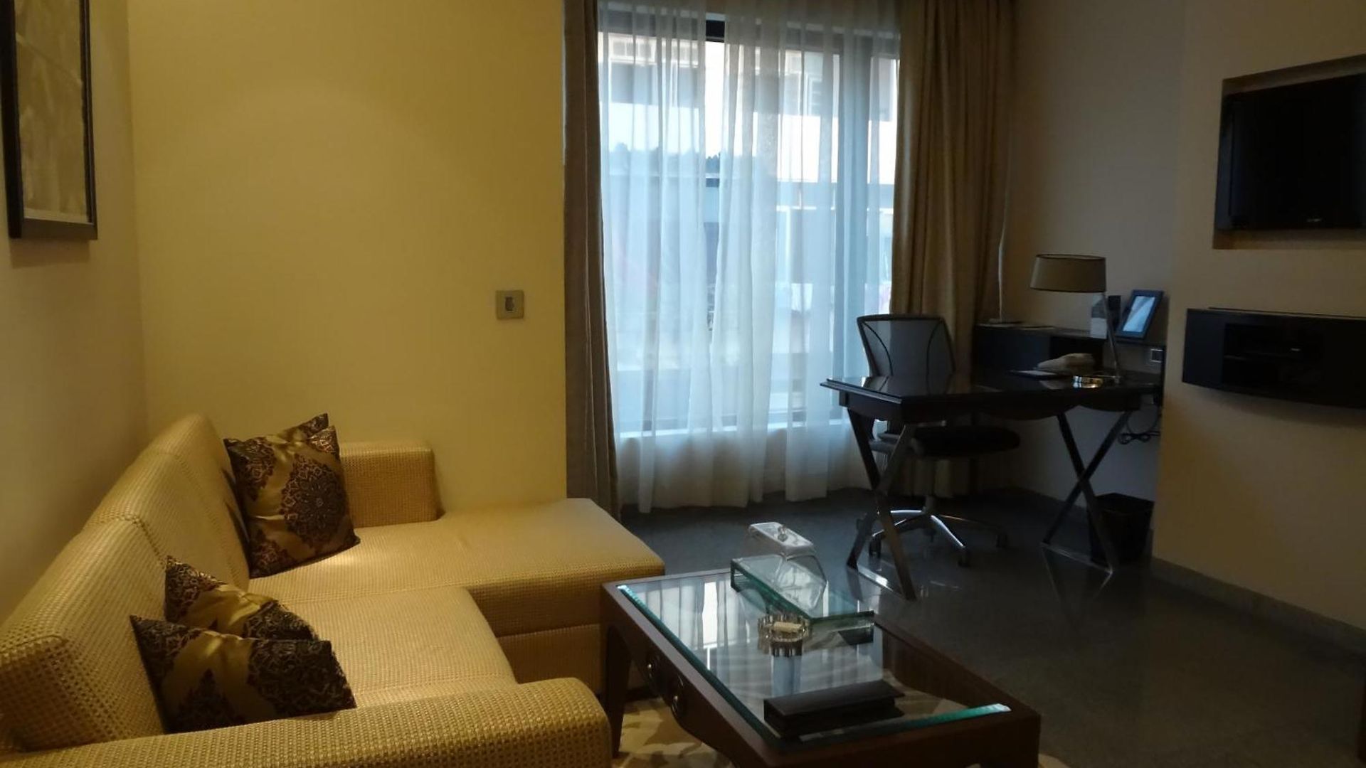 Marine Plaza 5*