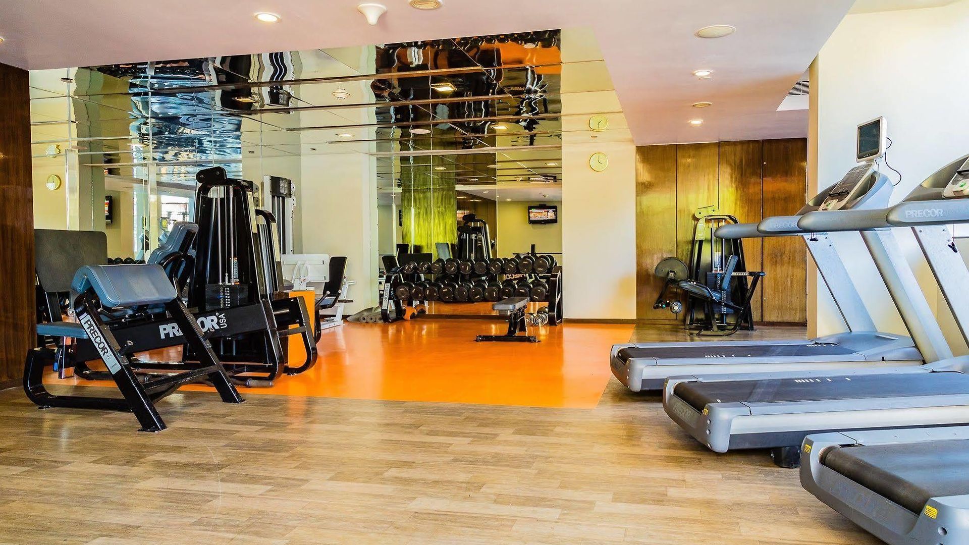 Ramada Powai & Convention Centre Hotel 5*