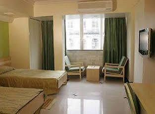 Diplomat, Colaba 3*