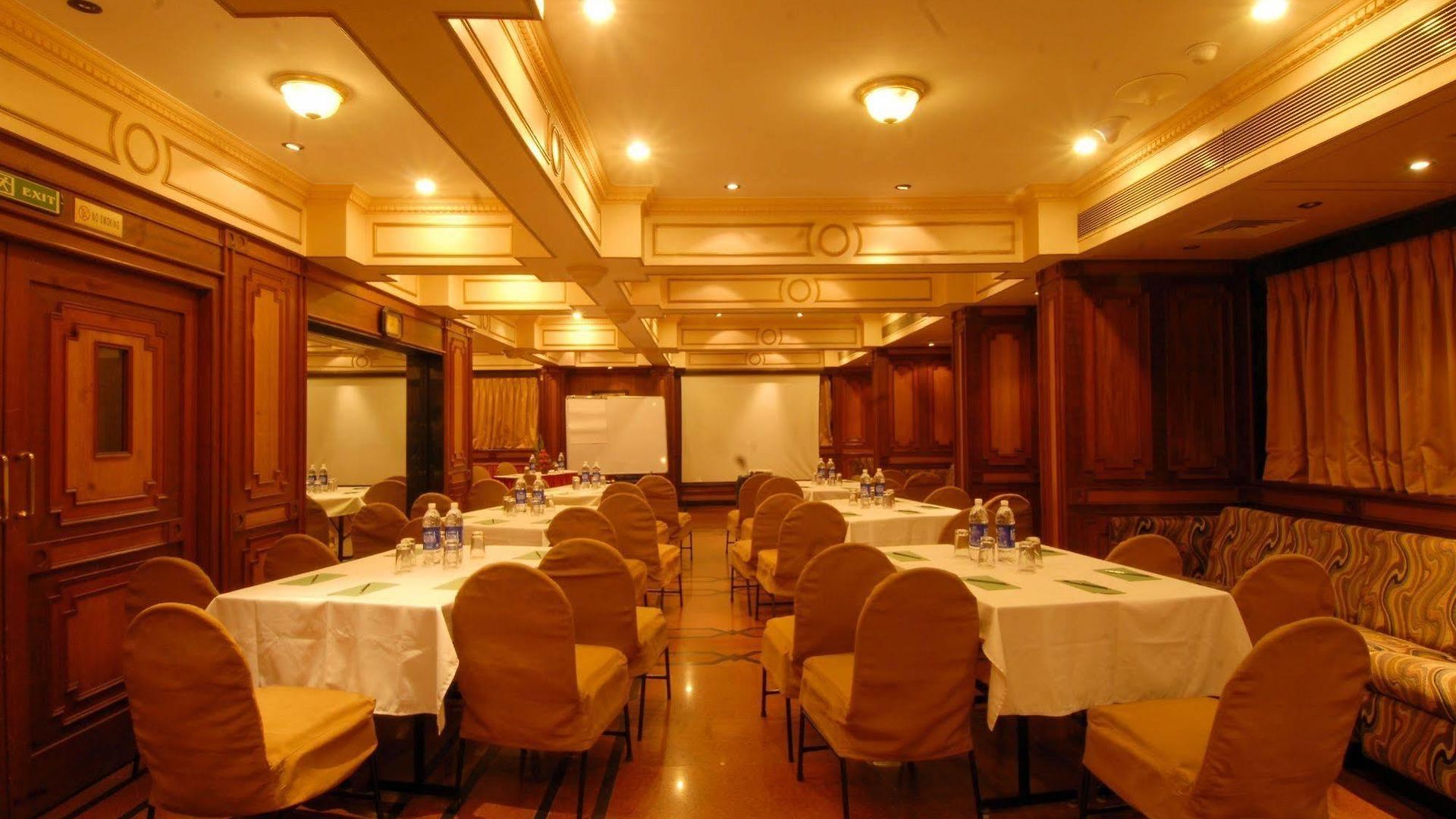 Hotel Park View, Mumbai