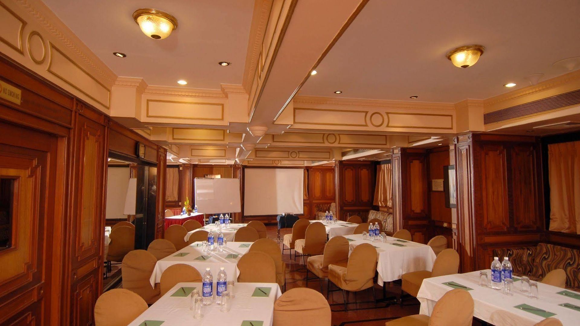 Park View, Hotel