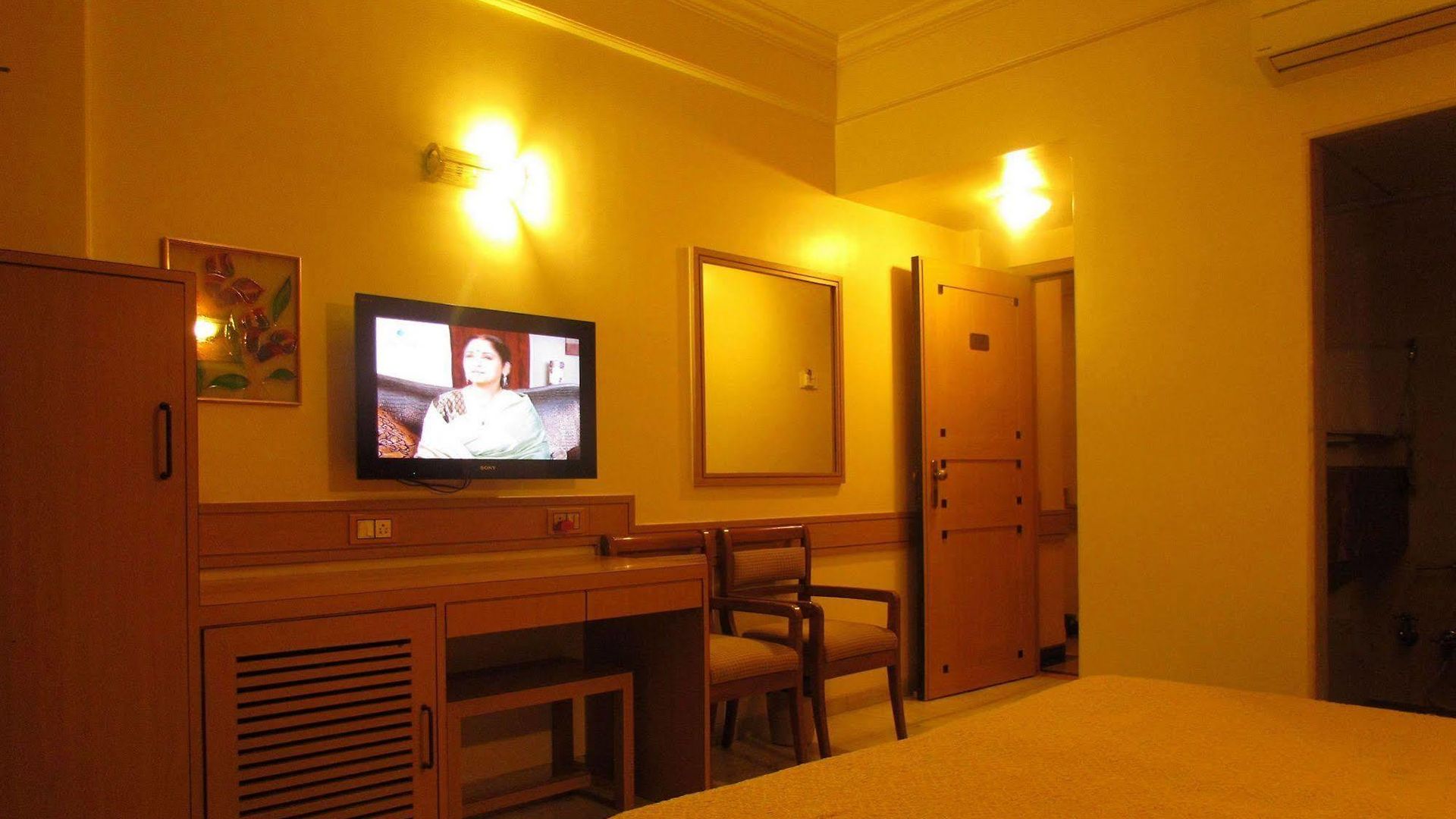 Apartment Midland Mumbai