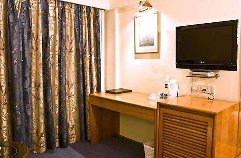 Hotel Midtown Pritam Mumbai