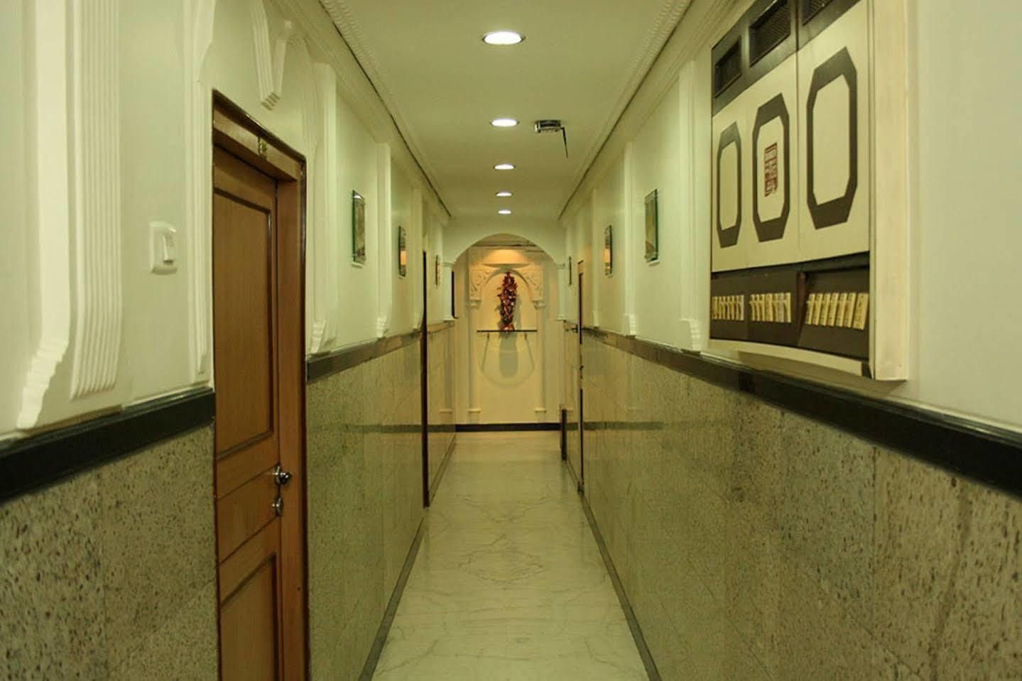 Royal Castle Mumbai
