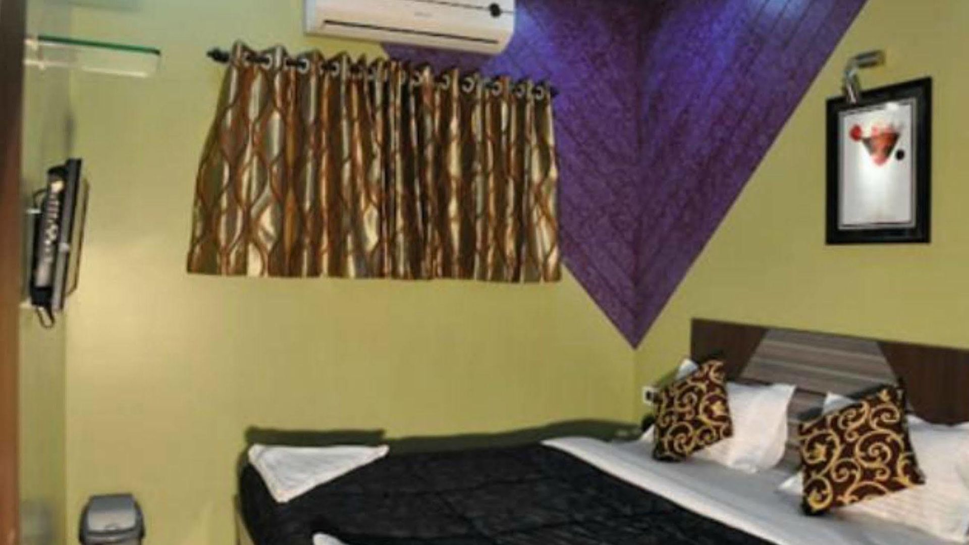 Hotel Planet Plaza Mumbai