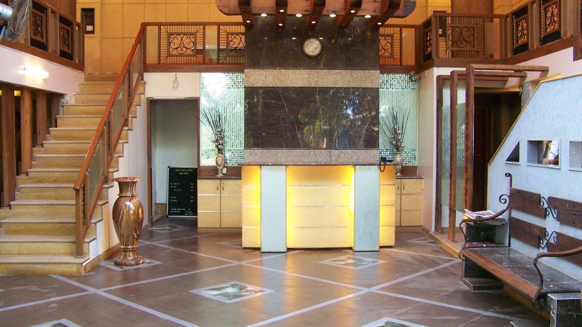 Garden Hotel