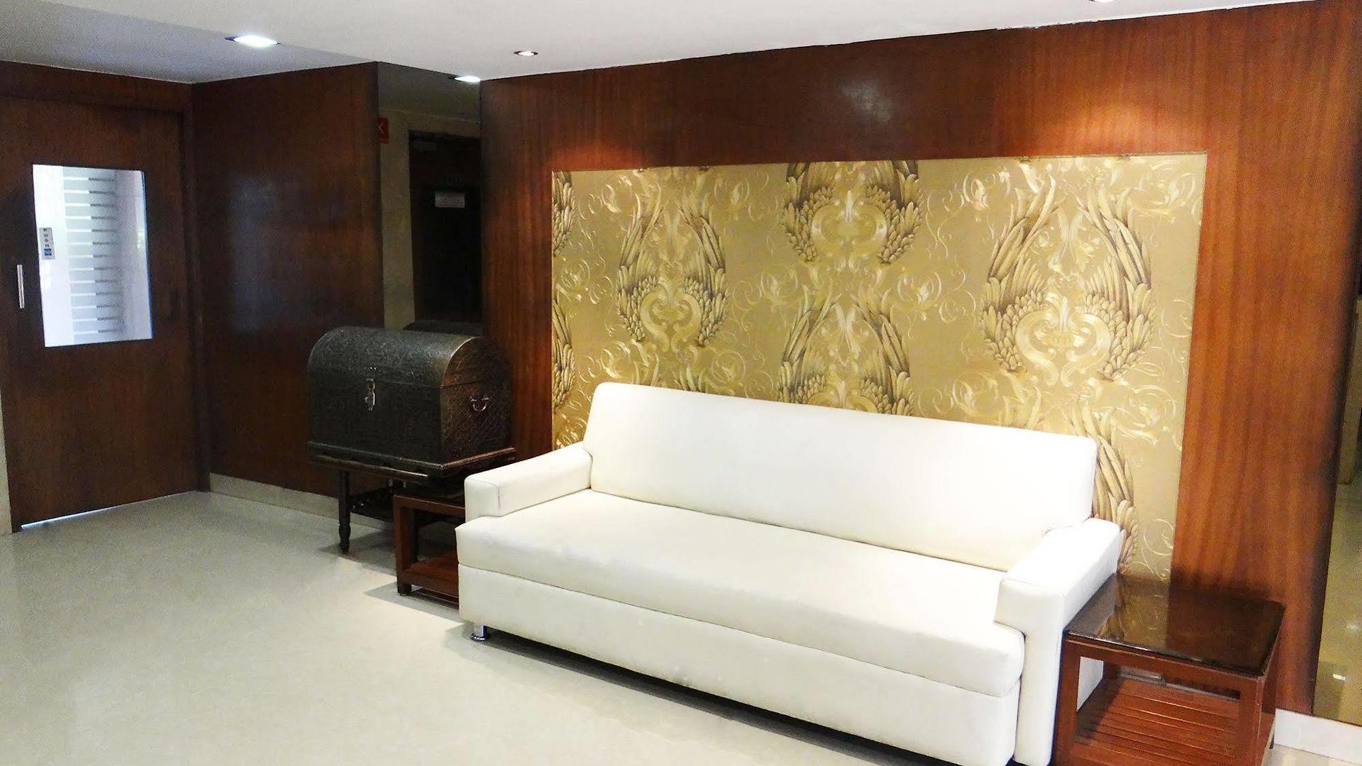 Hotel Hotel Lucky Near Bkc Mumbai