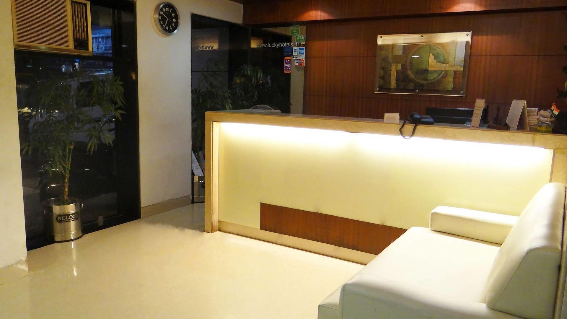 Hotel Hotel Lucky Near Bkc