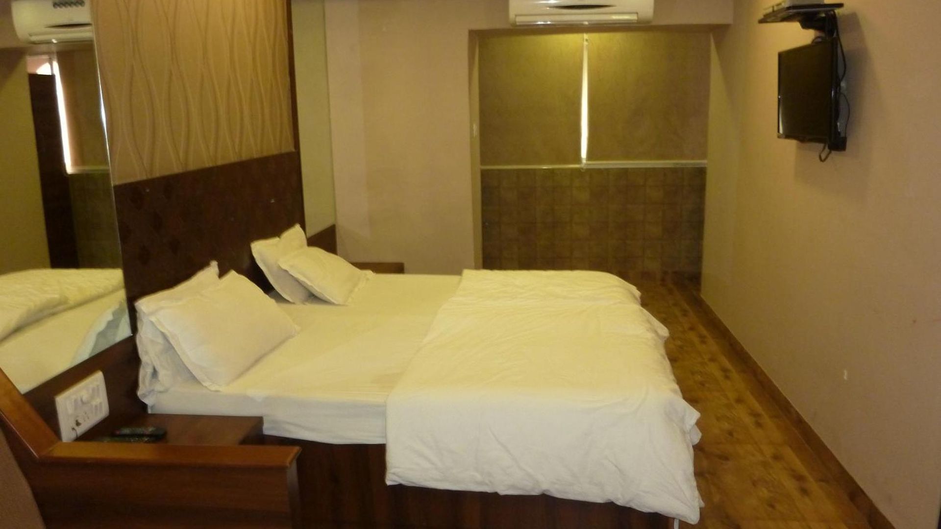 Hotel Regal Palace