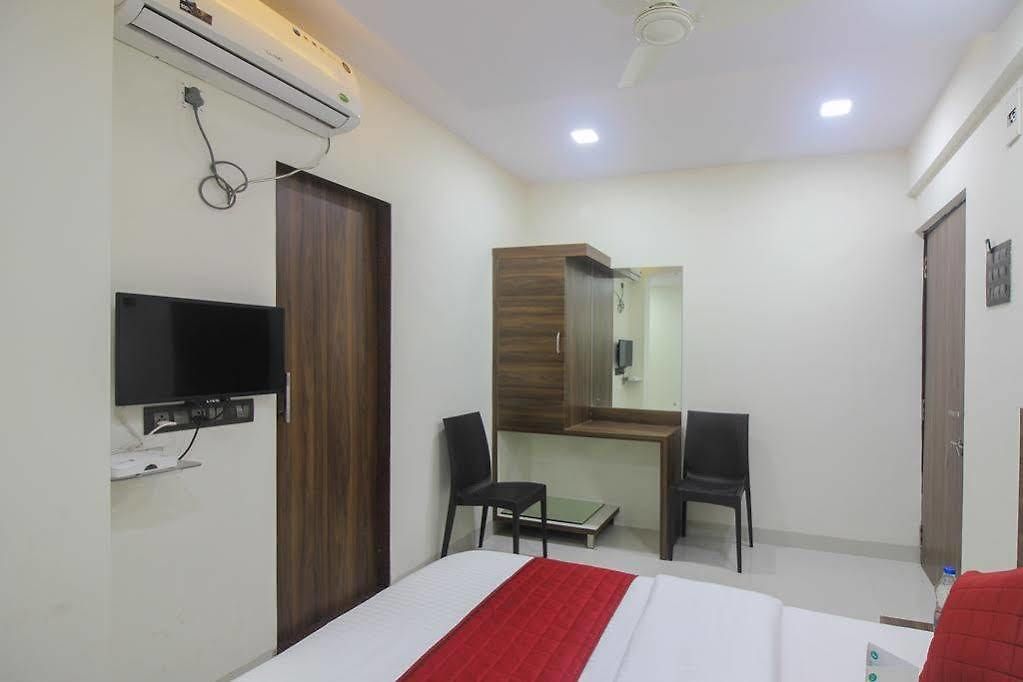 Oyo 23656 Parimeet