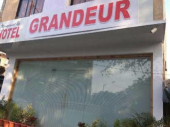 Grandeur-near International Airport