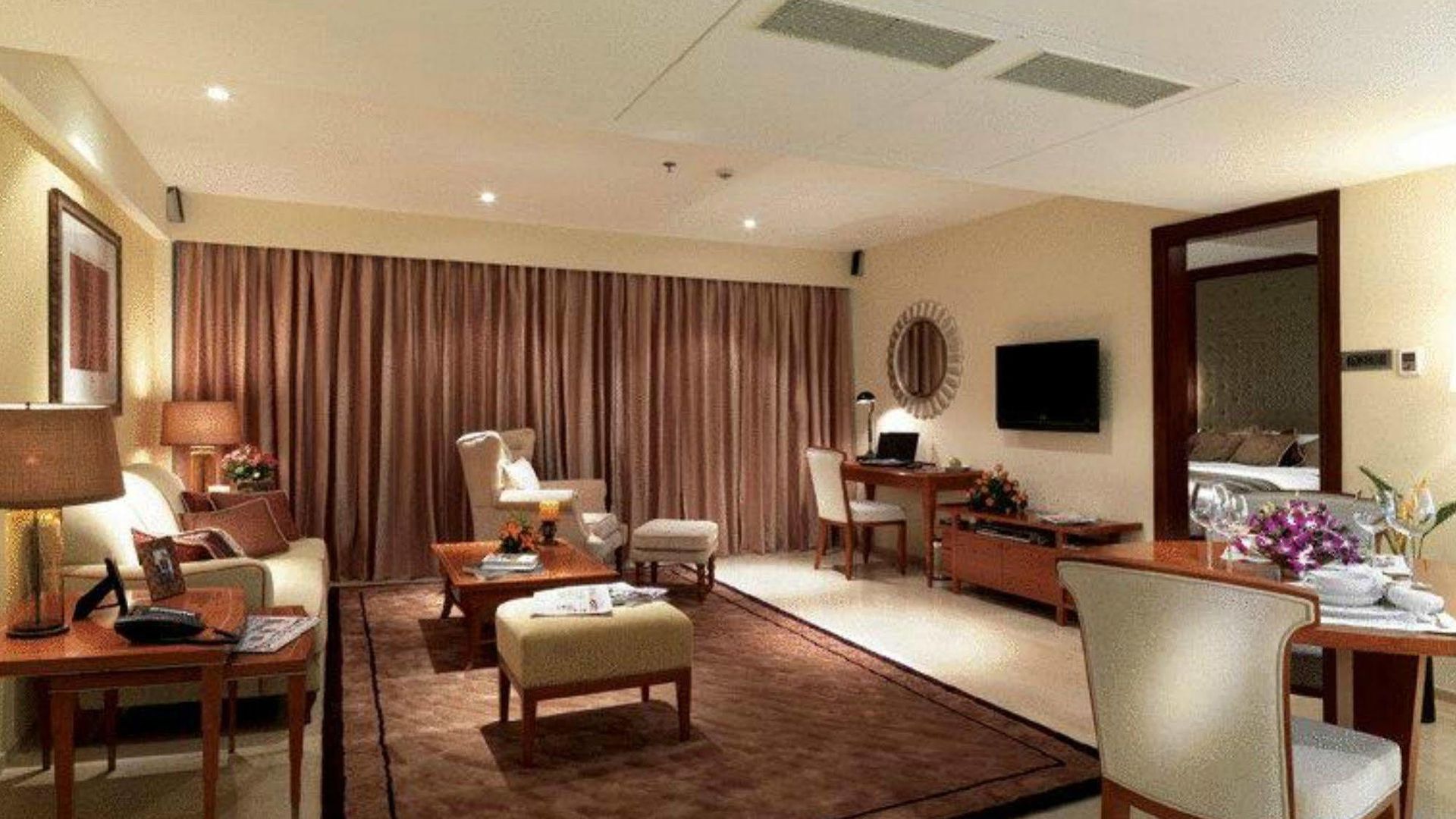 Z Luxury Residences Hotel