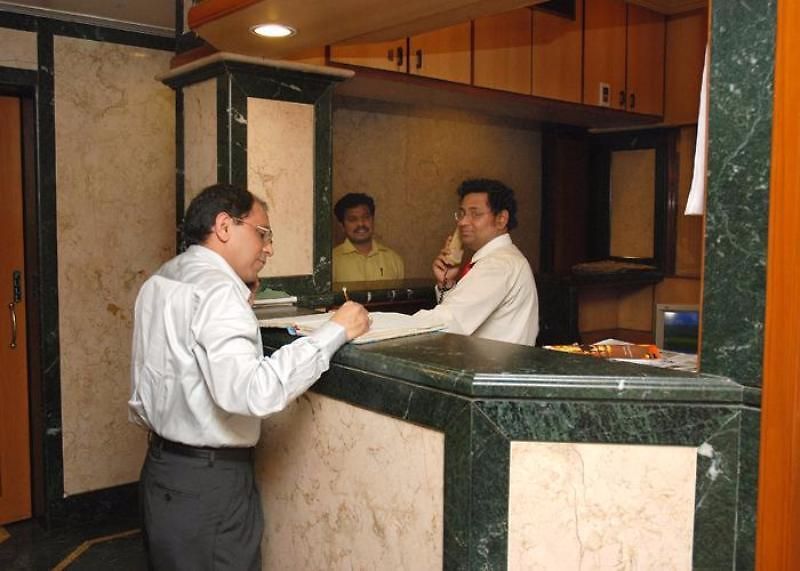 Harbour View Colaba Hotel 3*