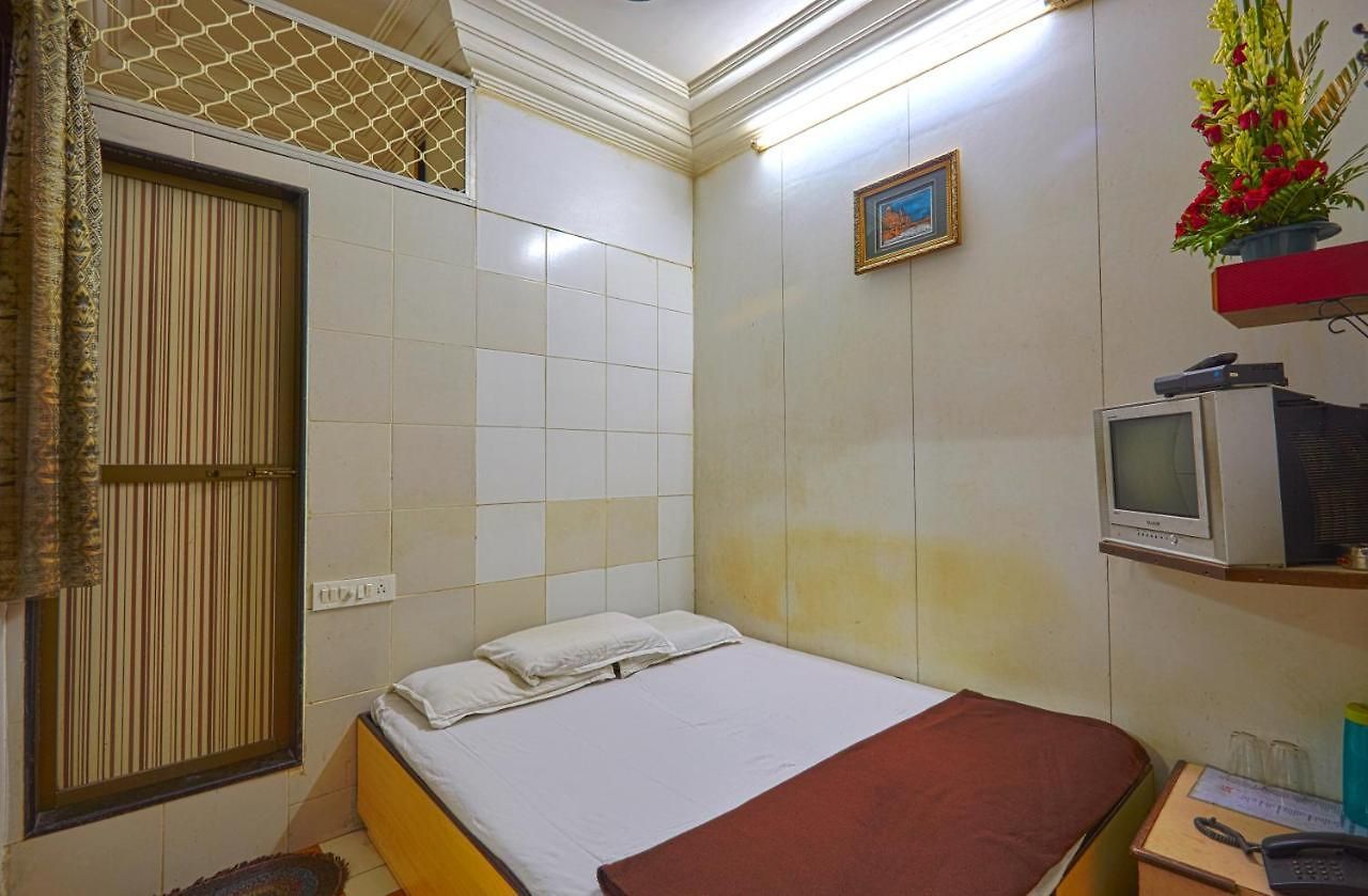 Hotel Swapna International