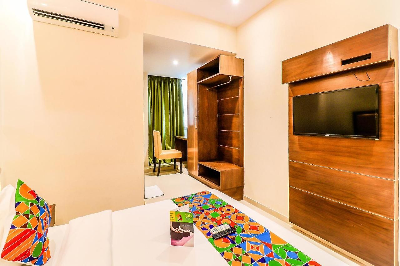 Hotel Fabhotel Admiral