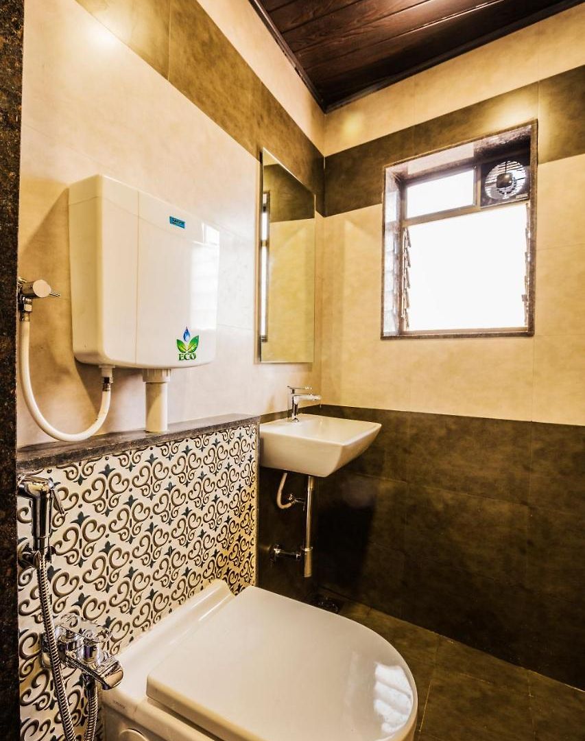 Hotel Golden Crown 3*
