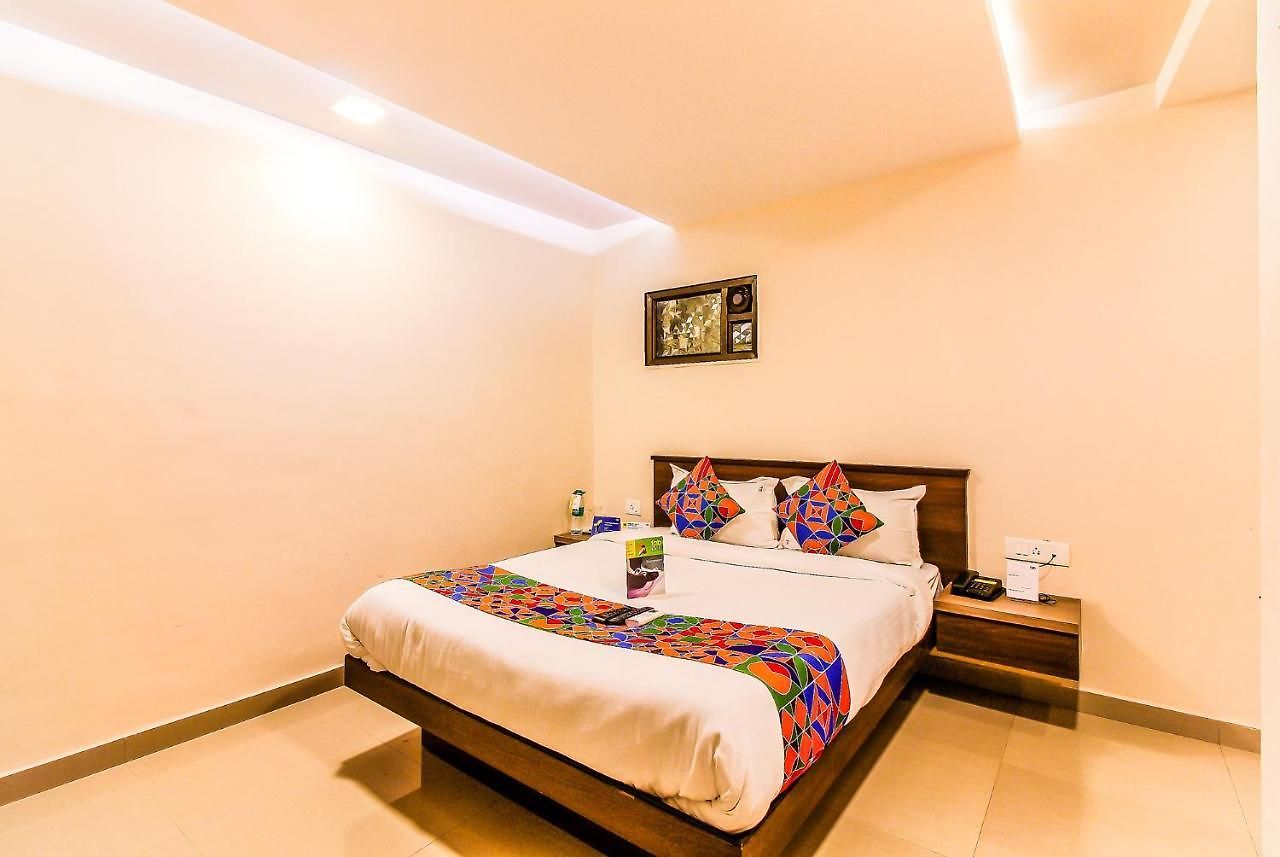 Hotel Fabhotel Silver Mumbai
