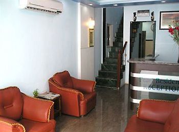 Hotel Pearl Residency 2*