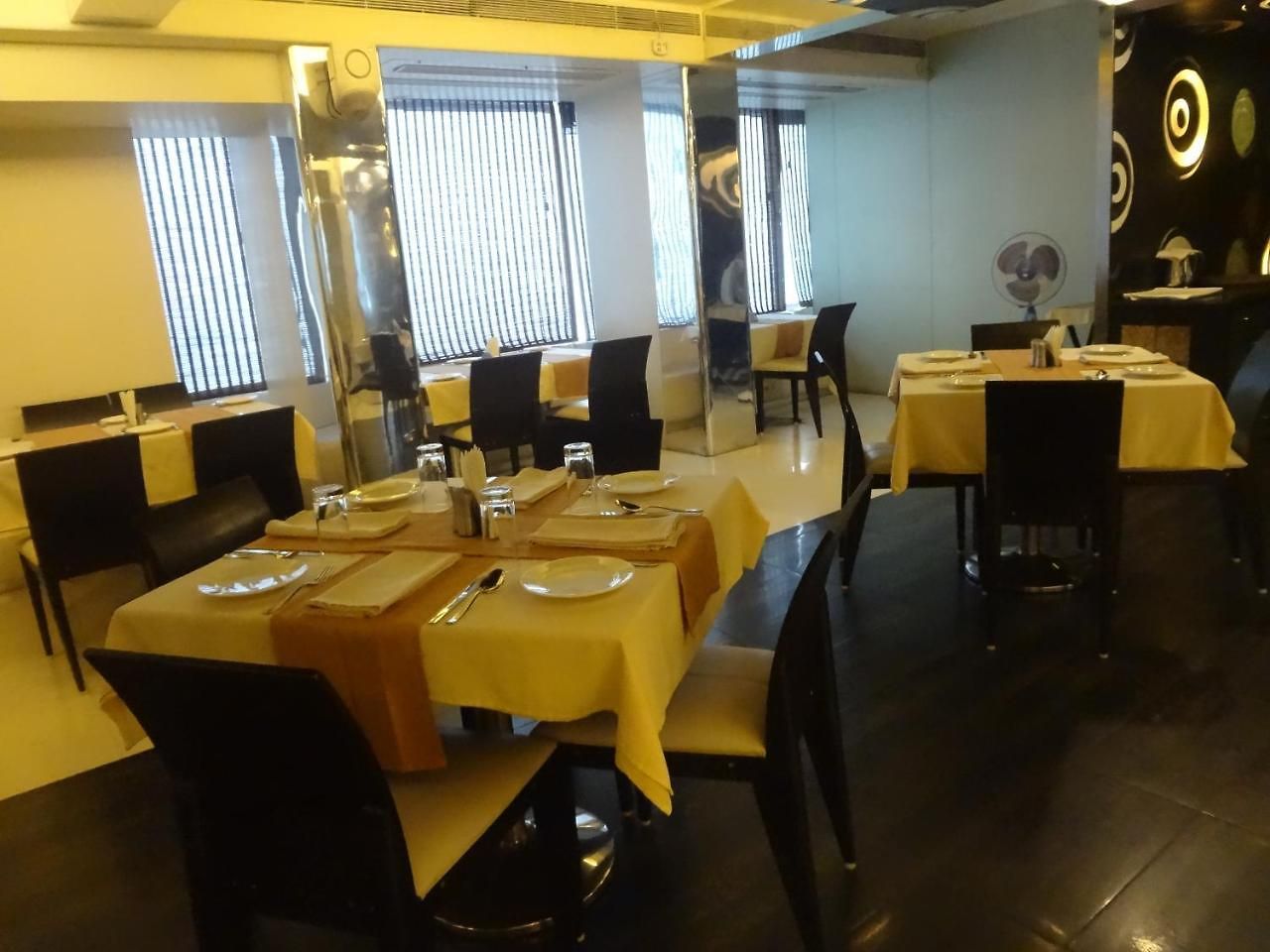 Solitaire 3* Mumbai