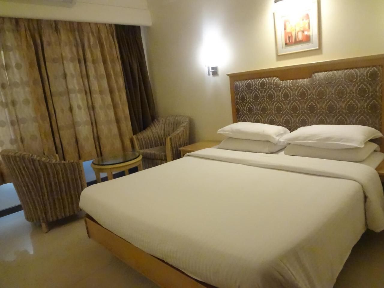 Solitaire Hotel Mumbai