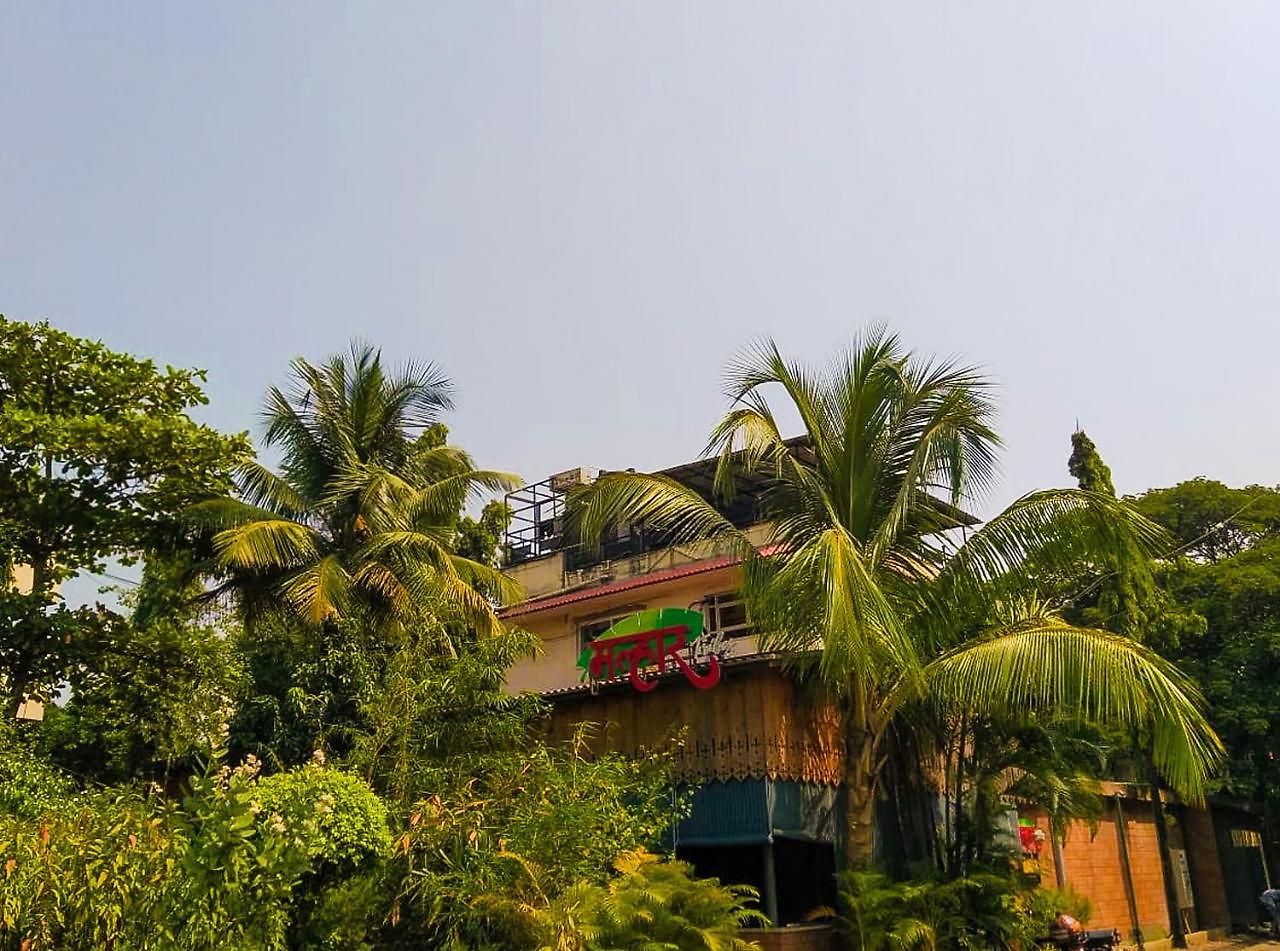 Ample Hostel