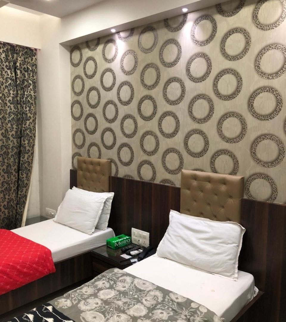 Hotel Antique - Colaba Mumbai