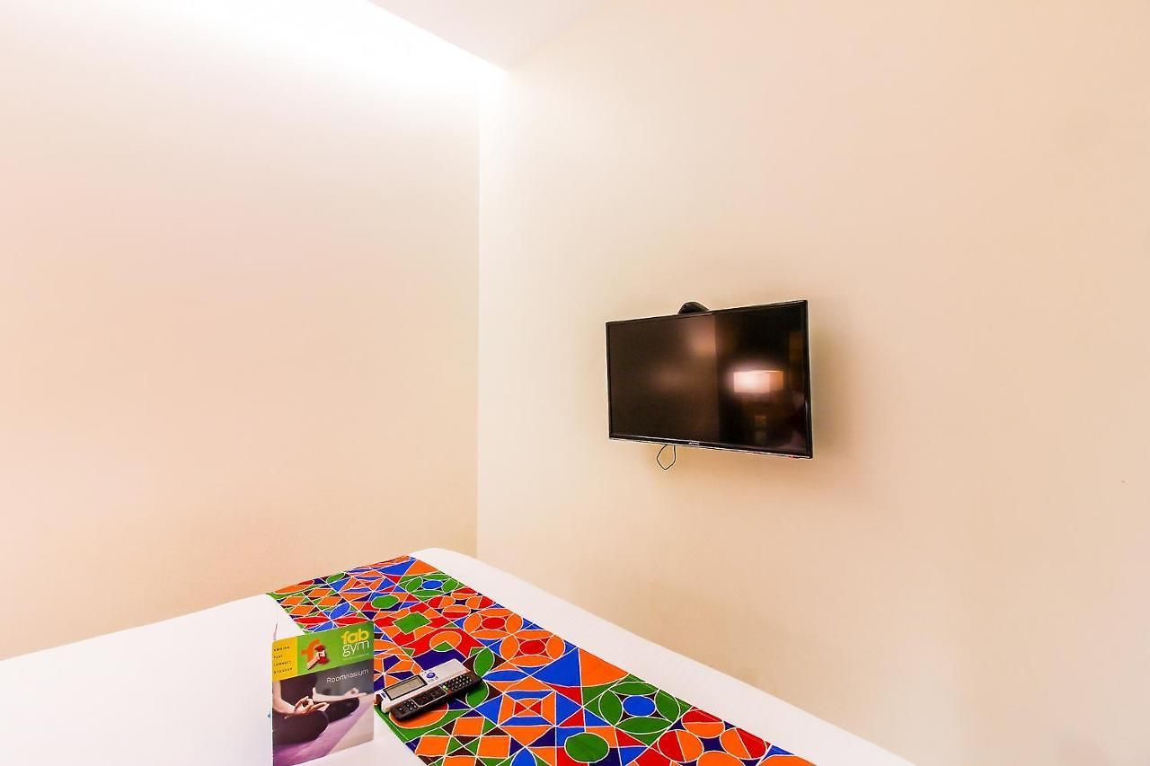 Fabhotel Rk International - Nr International Airport Hotel