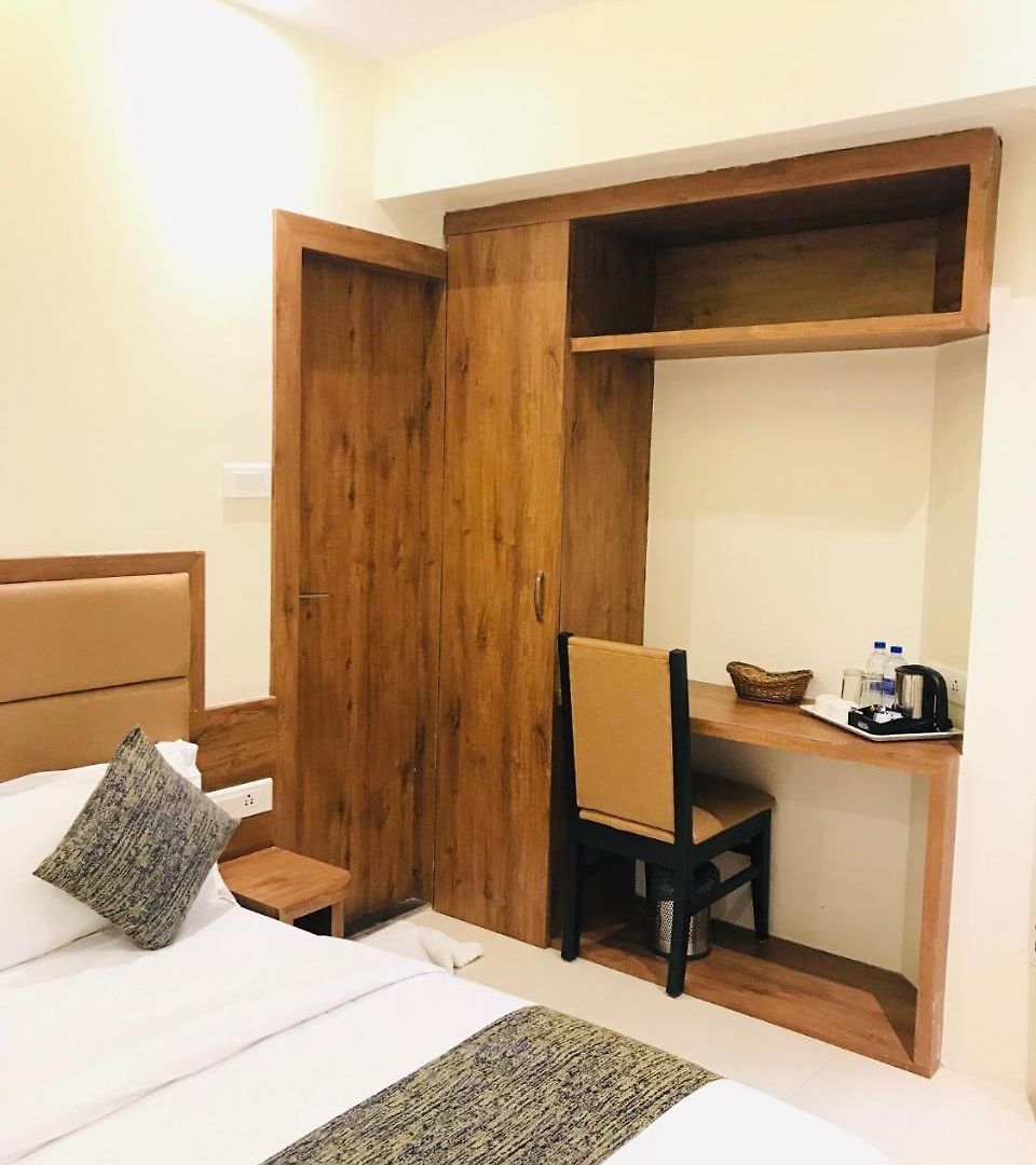 Hotel West Blue