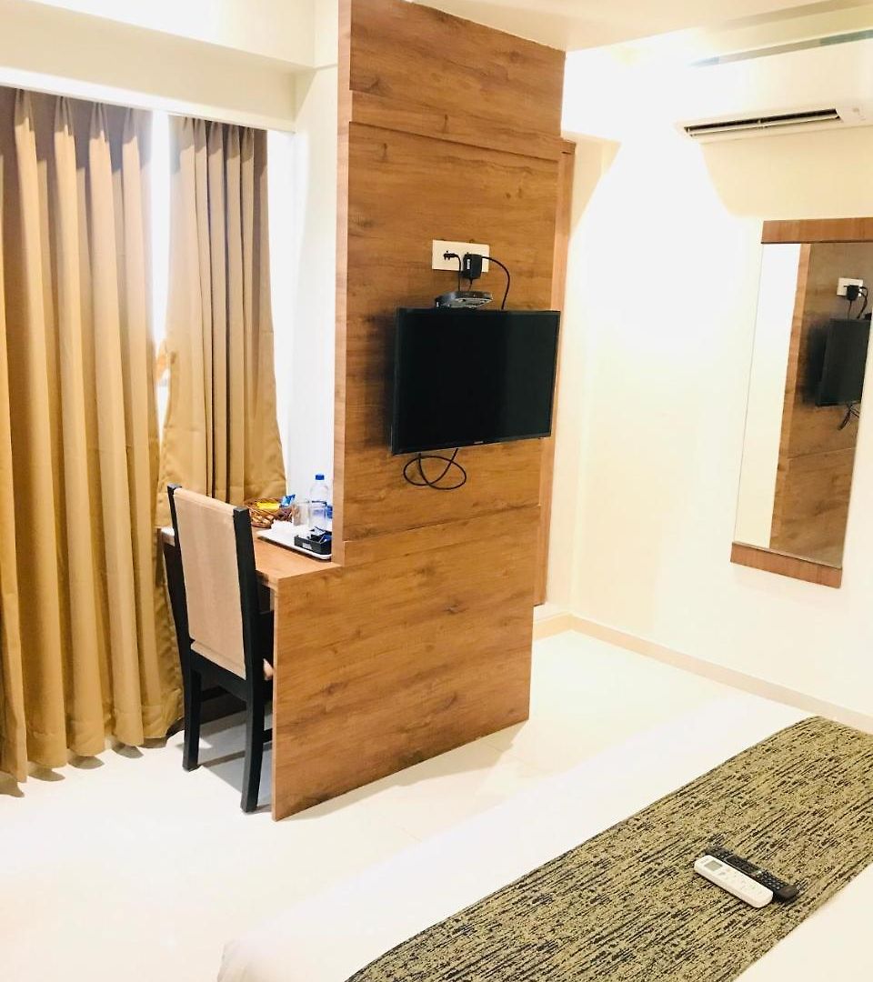 West Blue Hotel