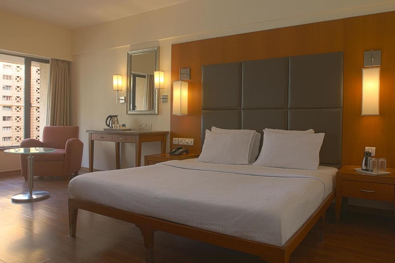 Hotel The Classique Club Mumbai