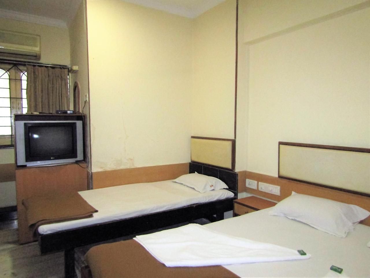 Hexa Aeka 3* Mumbai