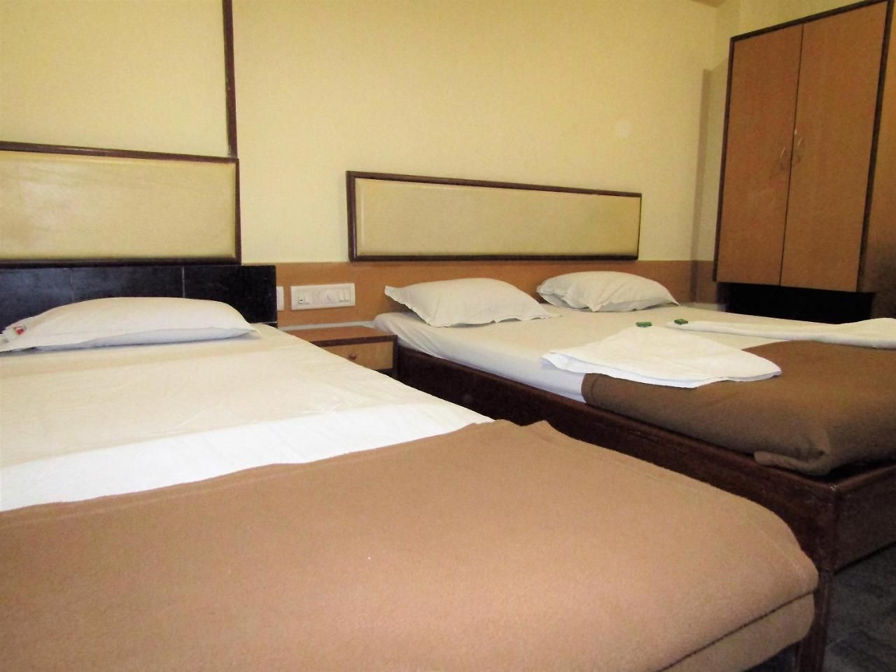 Hexa Aeka 3* Mumbai