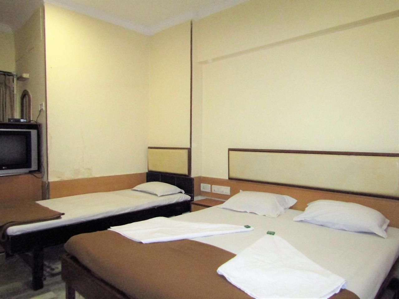 Hexa Aeka Hotel 3*