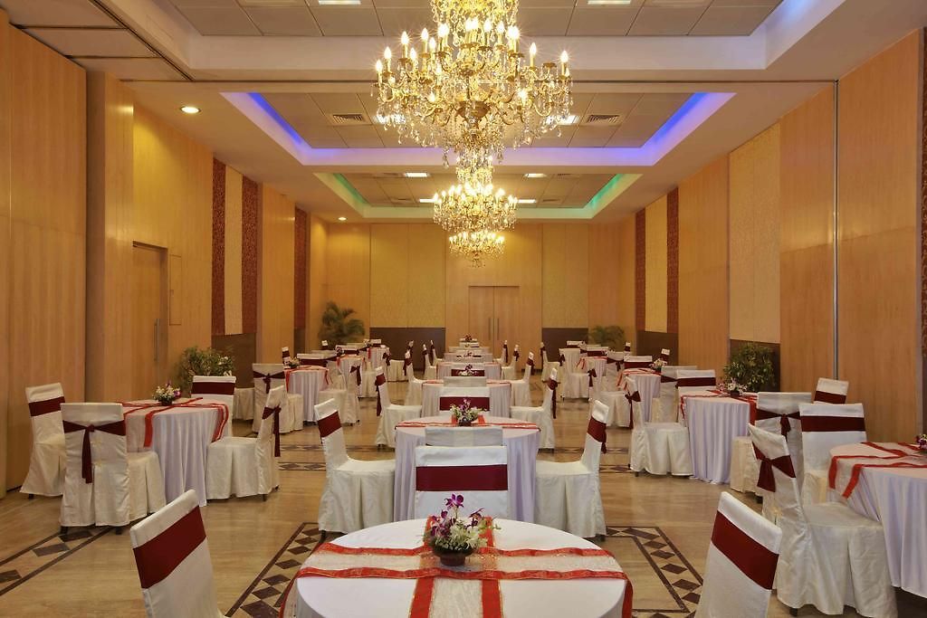 Avion Hotel