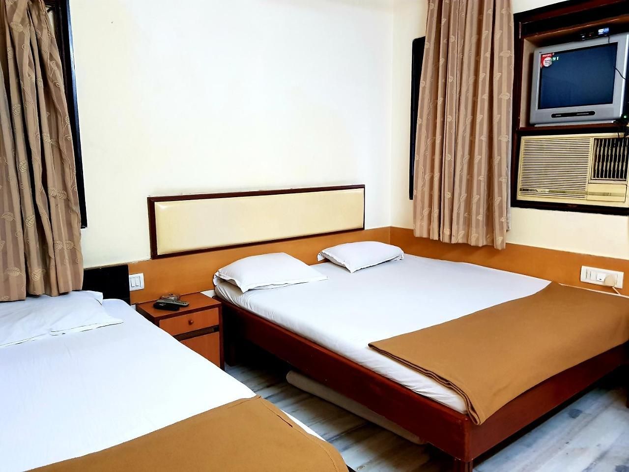 Hexa Aeka Hotel