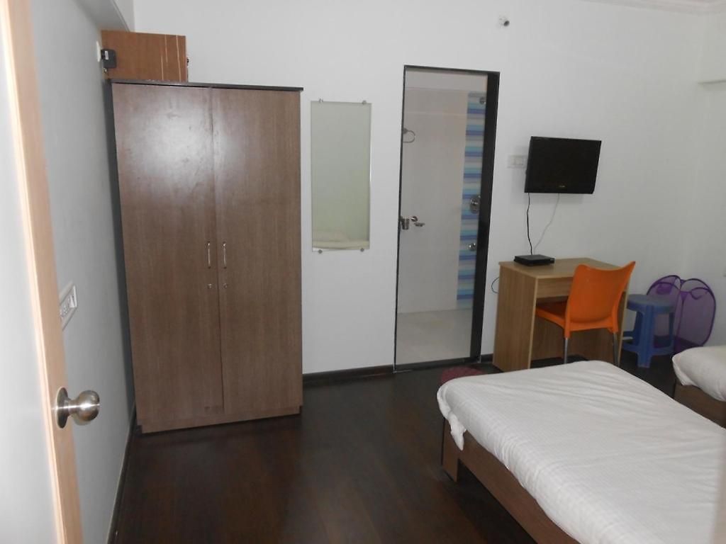Tuliipstays Powai Sai Sapphire Bed & Breakfast Mumbai
