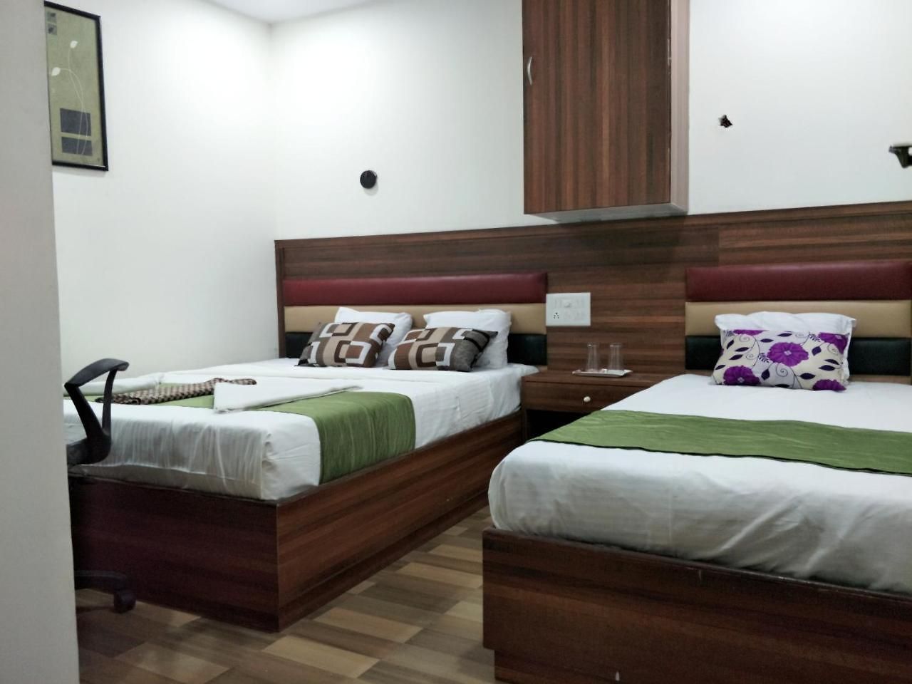 Airport Residency Bed & Breakfast *