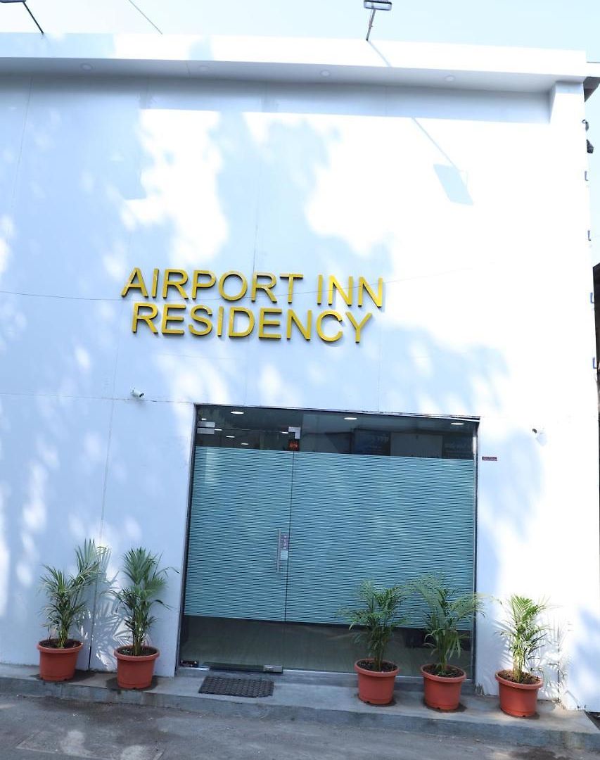 Airport Residency Bed & Breakfast *