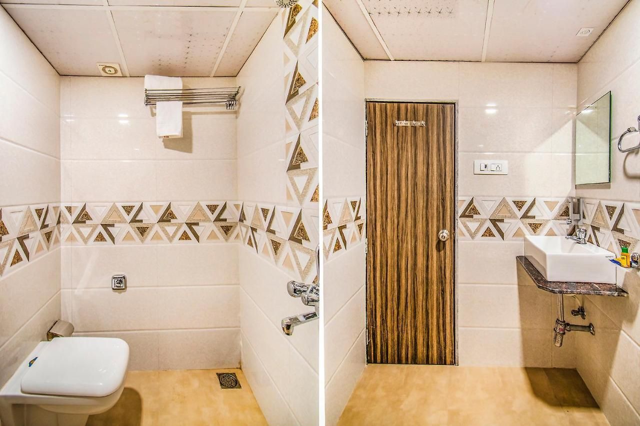 Hotel Fabexpress Orange Santacruz East 3*