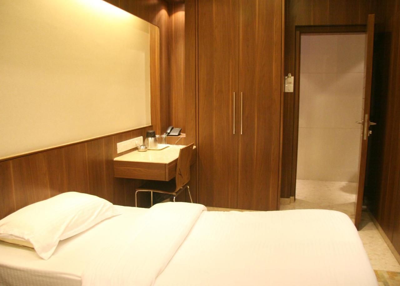 Neo Ghatkopar 3*