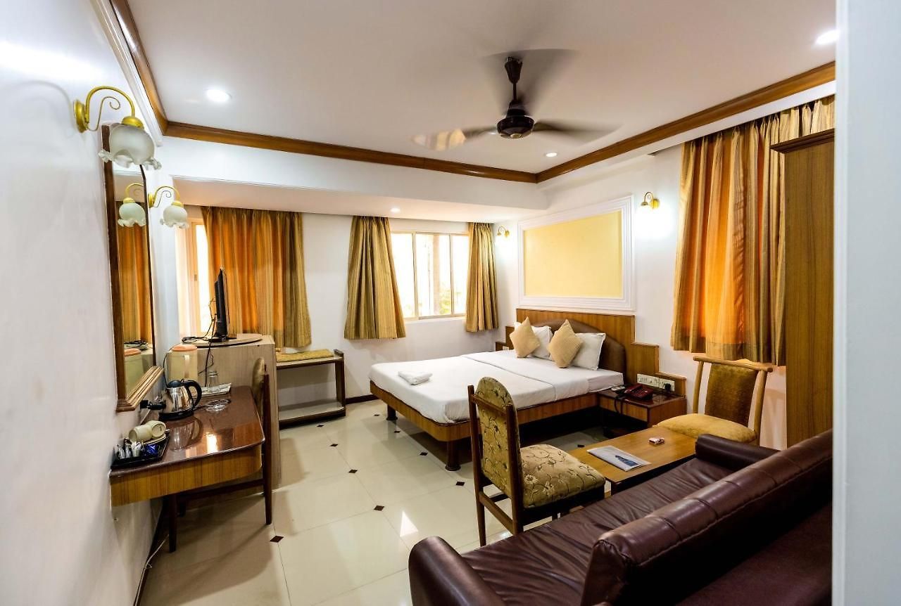 Parklane 3* Mumbai
